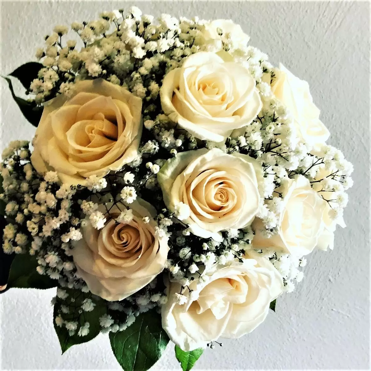 Brudebuket med creme roser - Blomster galleri, Bryllups binderi - Crocca Brugskunst og Blomster